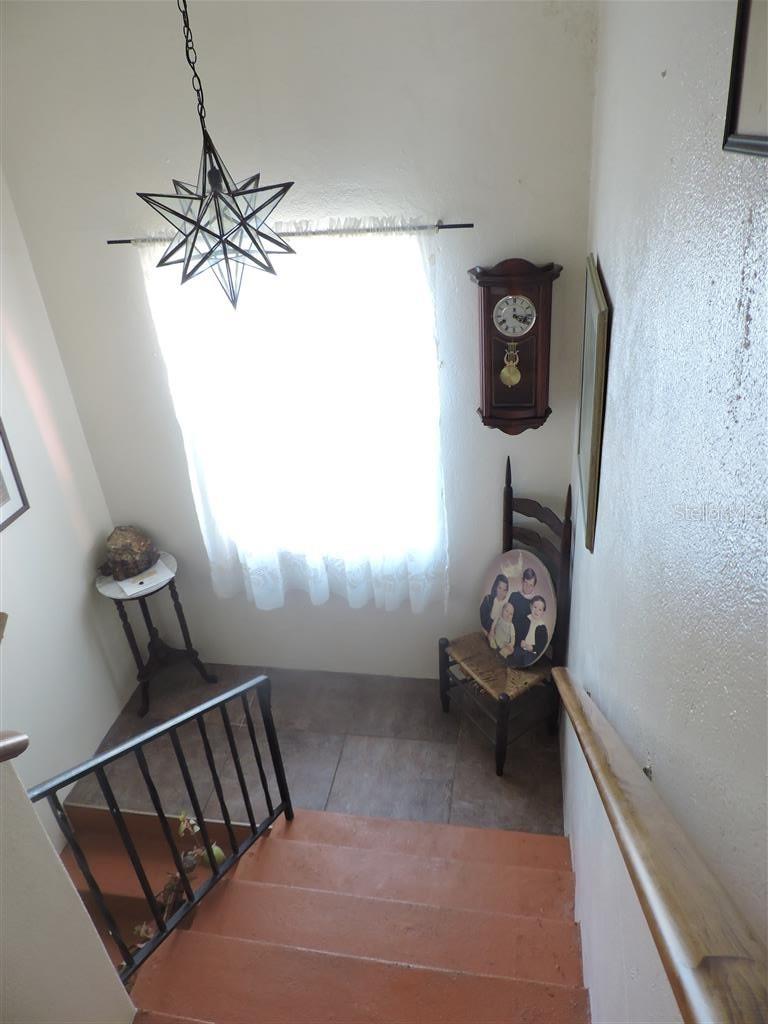 Listing photo id 18 for 7254 Wisteria Lane