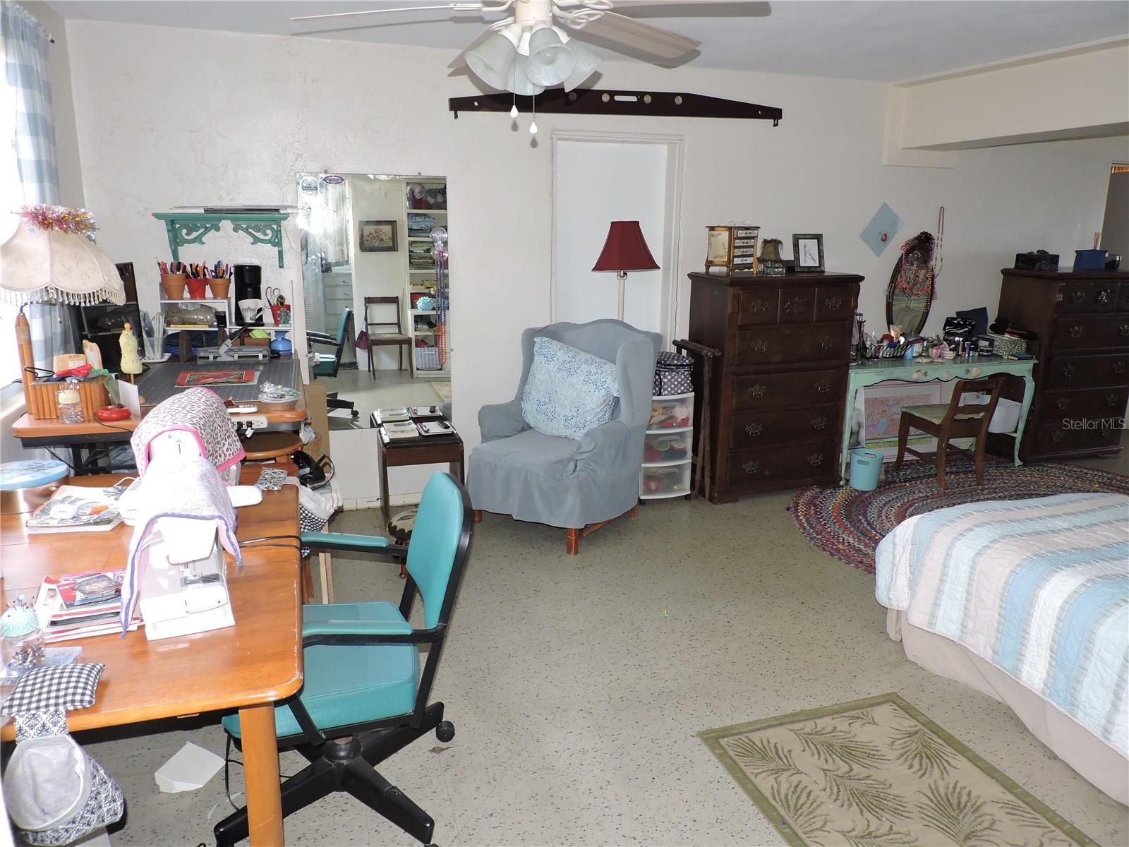 Listing photo id 32 for 7254 Wisteria Lane