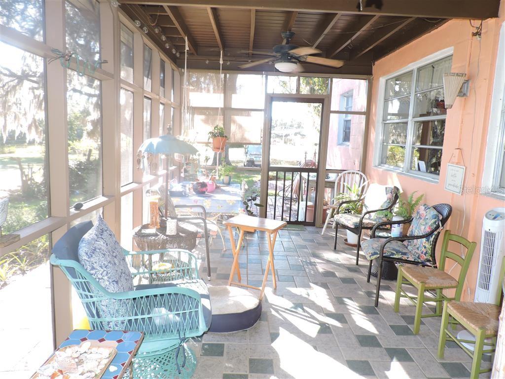 Listing photo id 35 for 7254 Wisteria Lane
