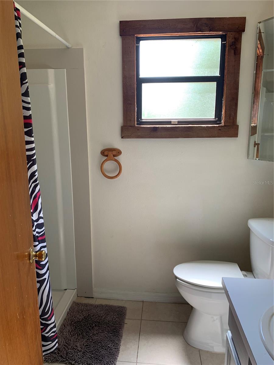 Image 6 of 13 For 224 Chesney Blvd