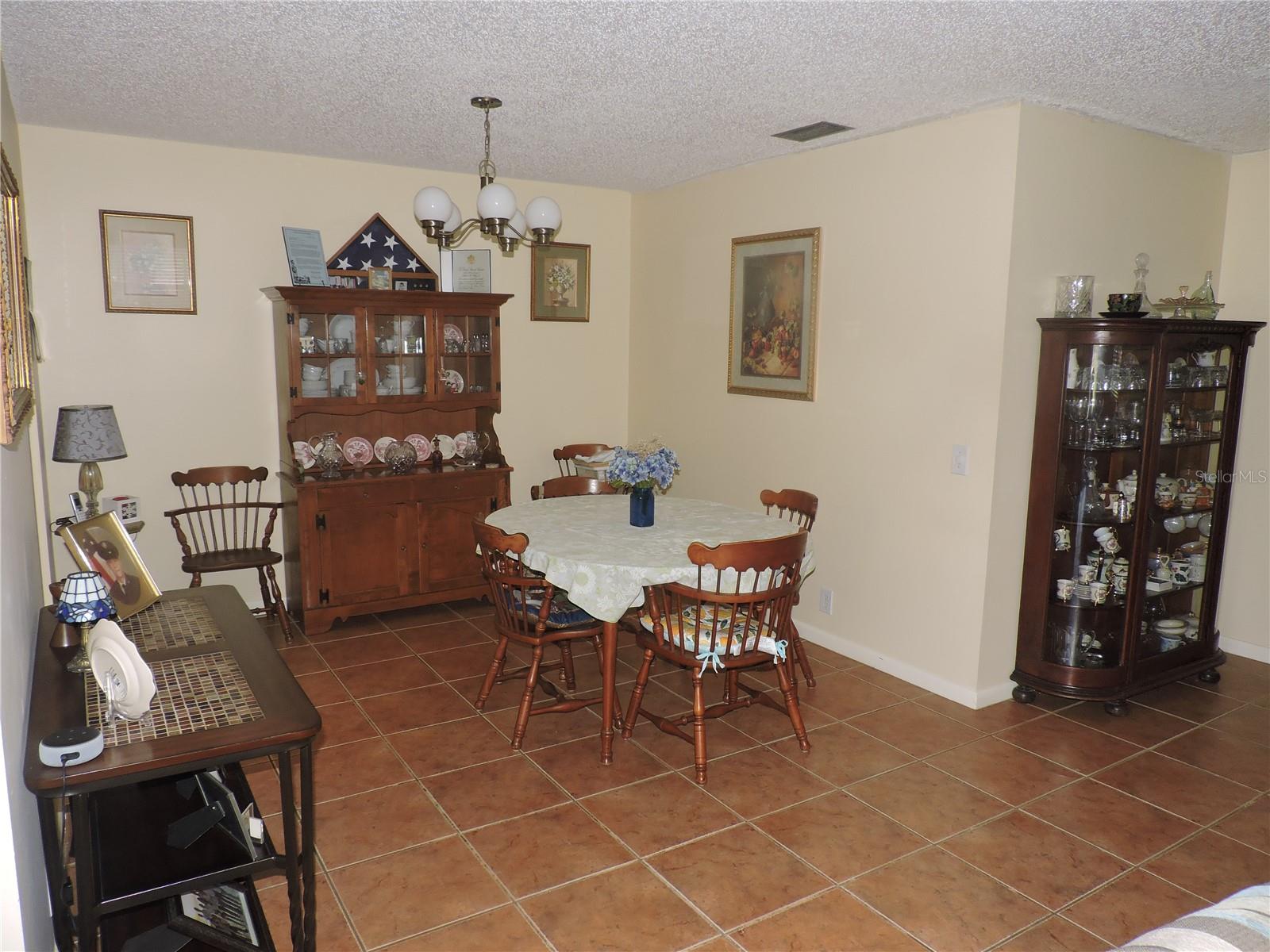 Image 11 of 46 For 1077 Medinah Way