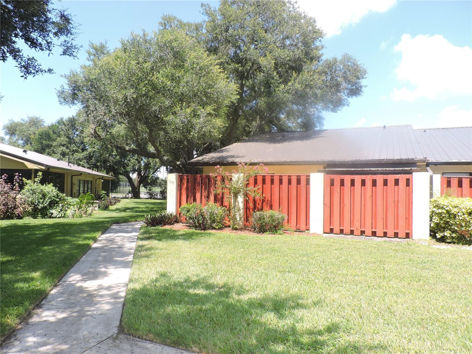 Image 2 of 46 For 1077 Medinah Way