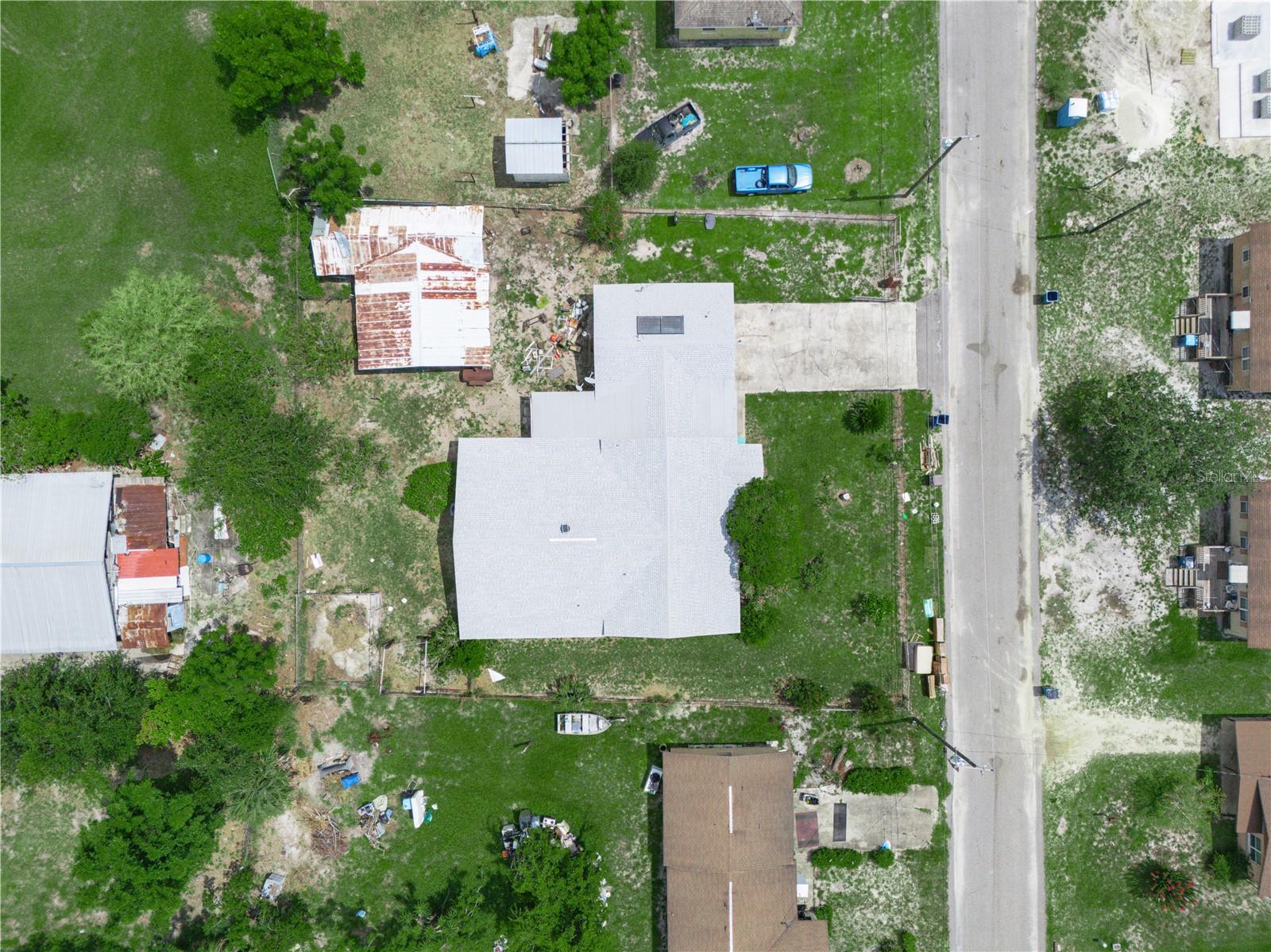 Image 37 of 43 For 715 Seminole Avenue