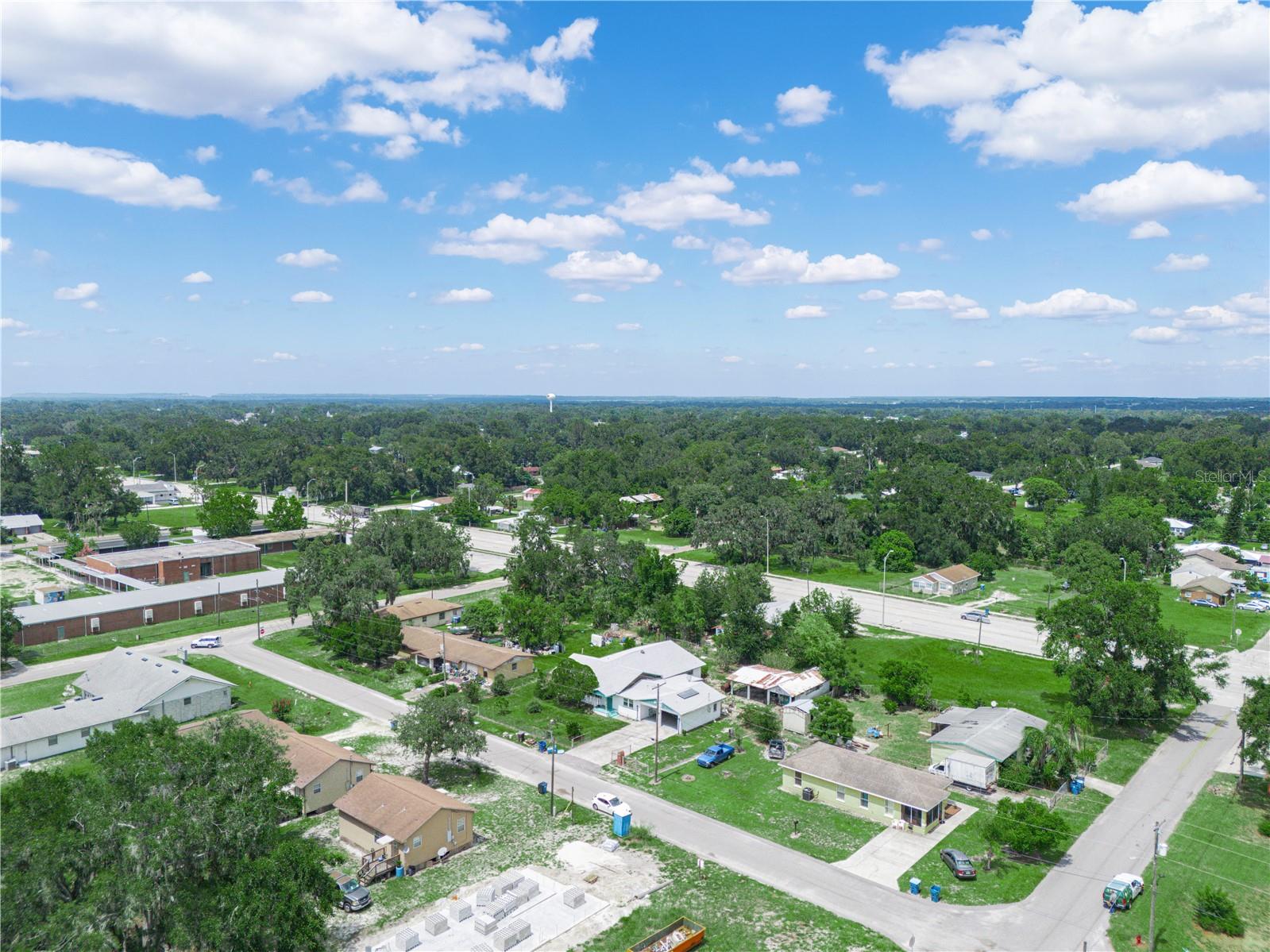 Image 43 of 43 For 715 Seminole Avenue