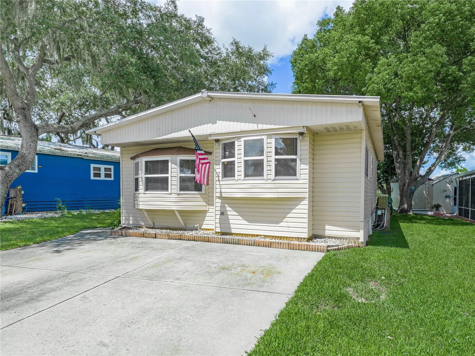 Image 3 of 34 For 34 Silversides Street