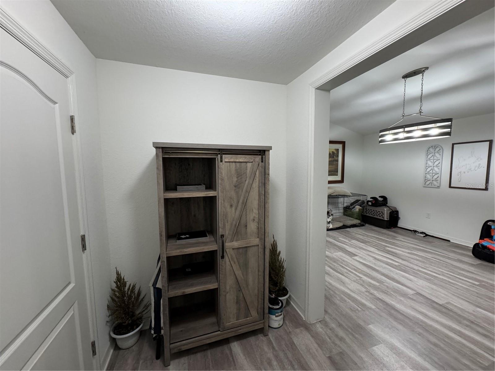Image 2 of 30 For 840 Palmetto Avenue