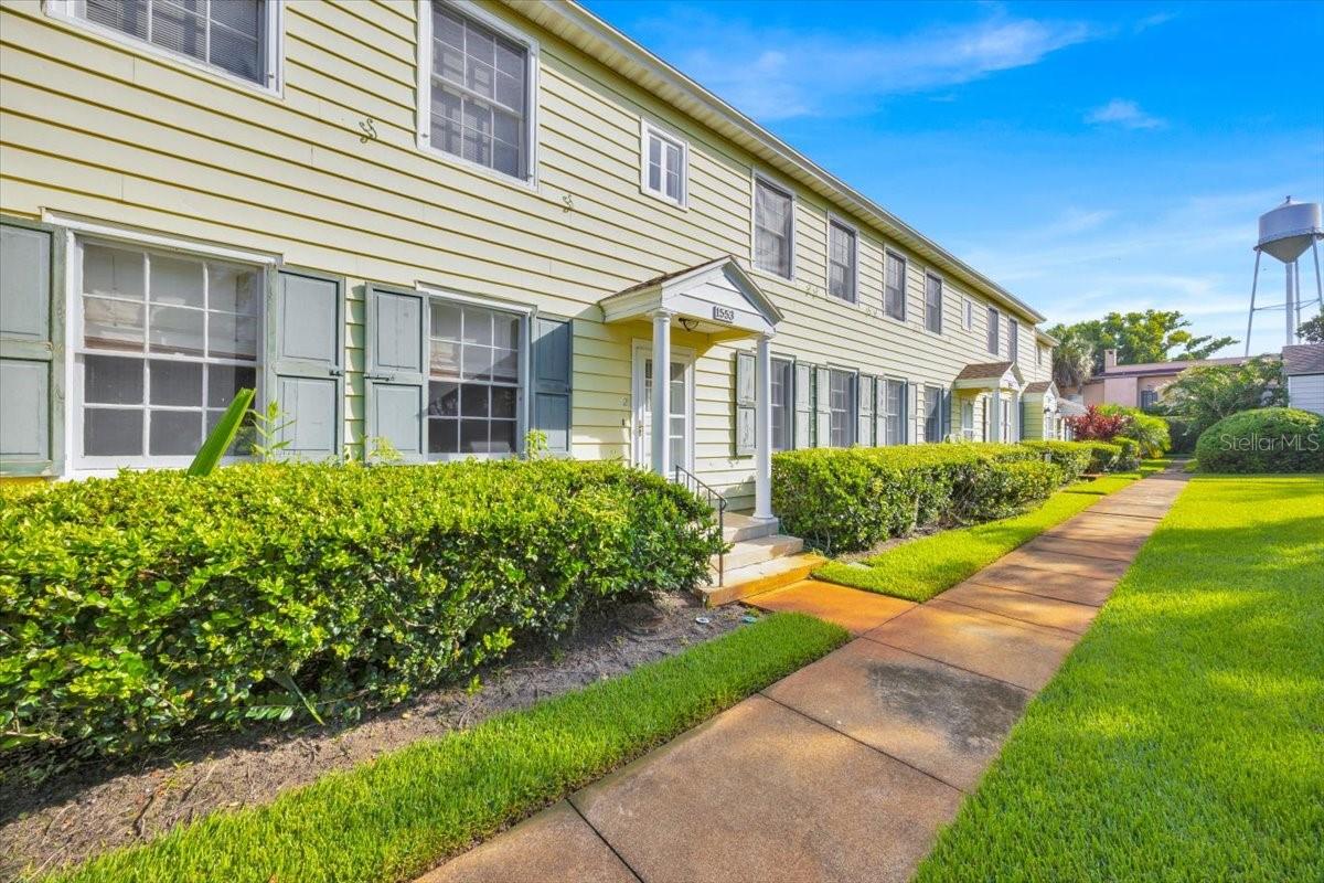 Image 2 of 17 For 1553 Highland Park Drive 2