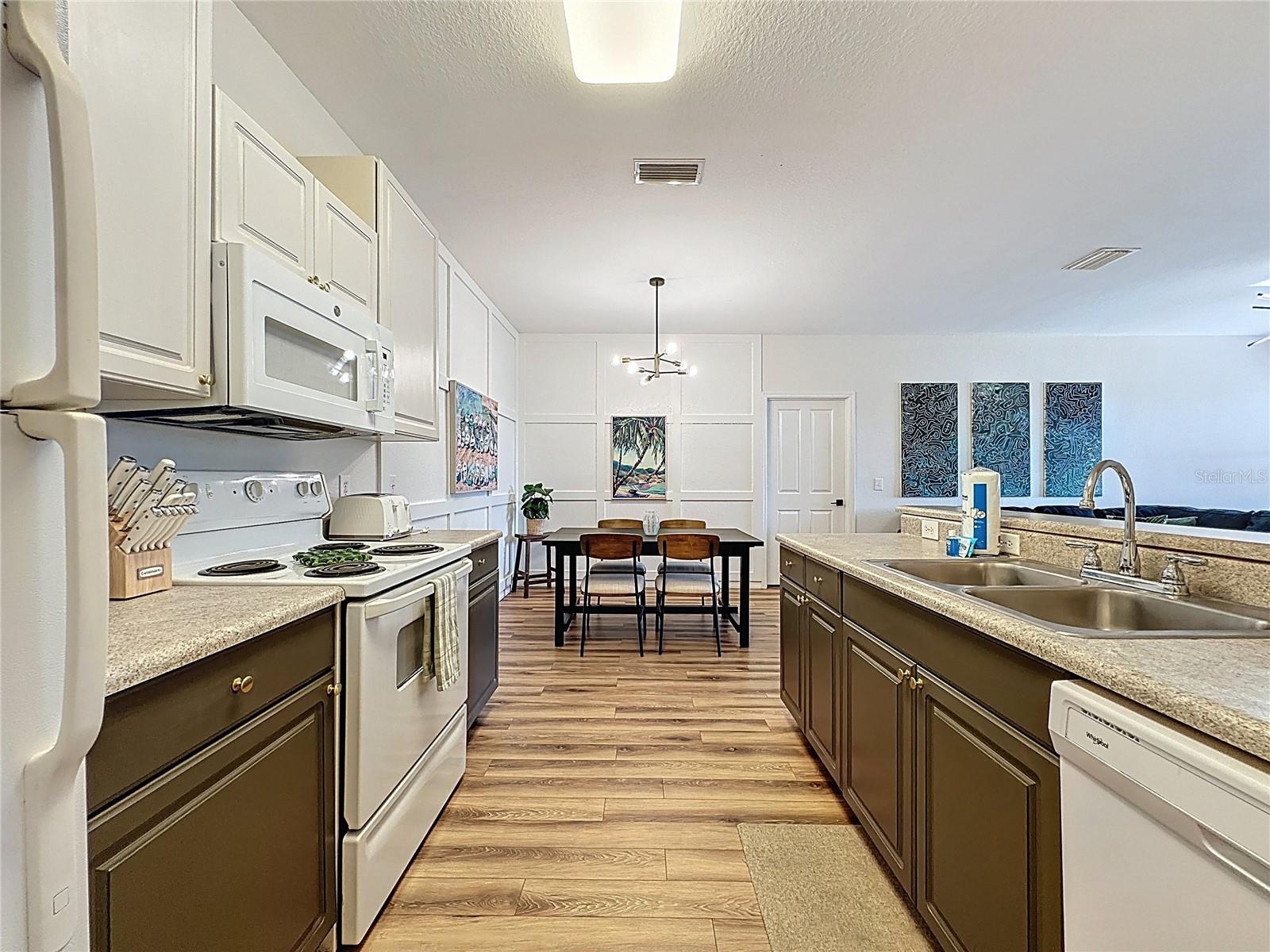 Image 11 of 40 For 5013 Hemingway Circle 5013