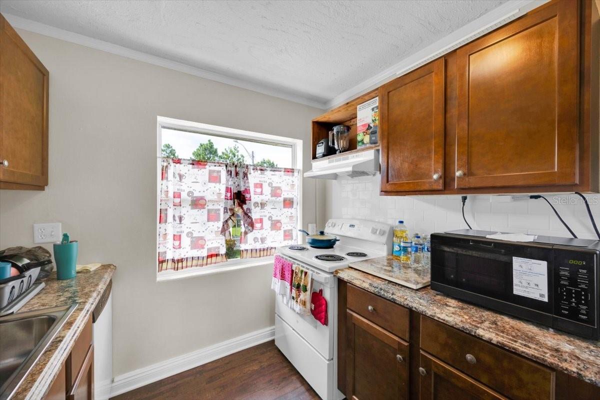 Image 23 of 43 For 6900 Miami Drive