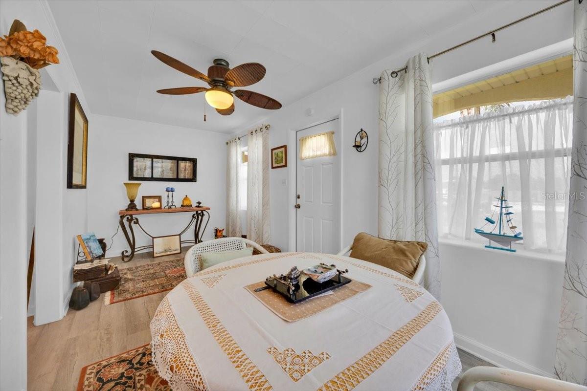 Image 4 of 43 For 6900 Miami Drive