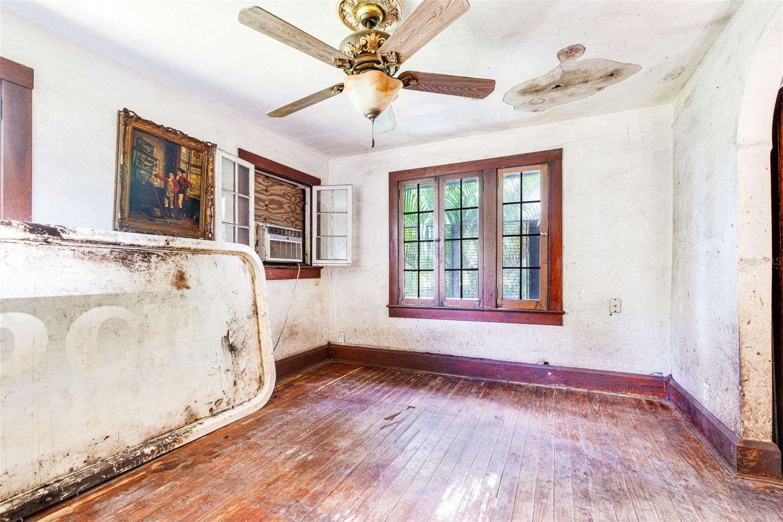 Image 16 of 56 For 62 Prospect Avenue