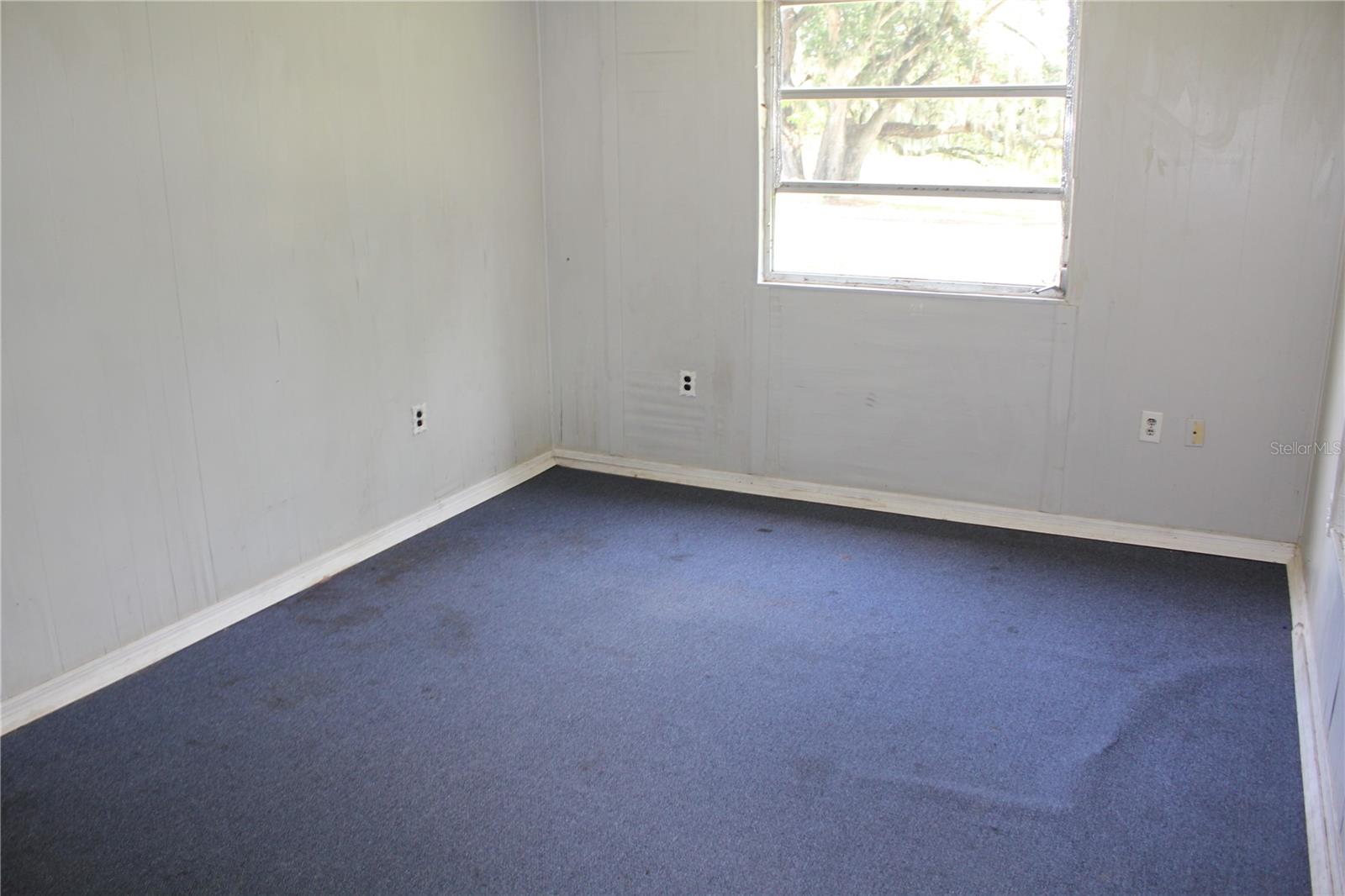 Image 7 of 19 For 1890 Valencia Drive