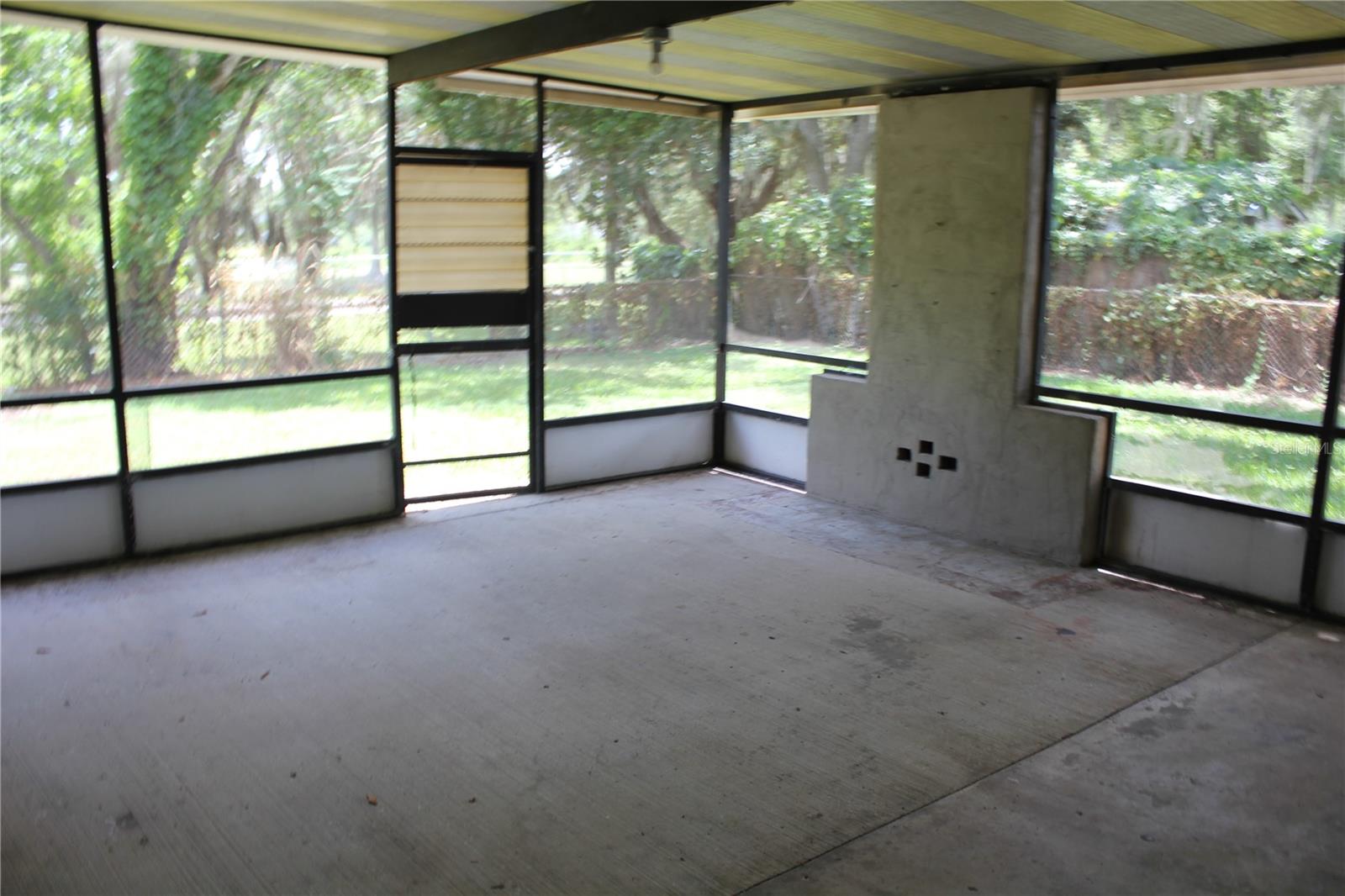 Image 9 of 19 For 1890 Valencia Drive