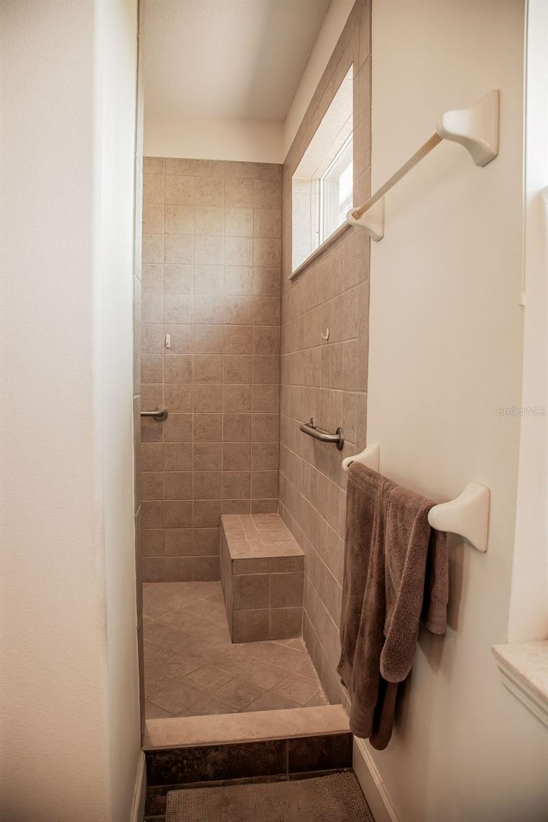 Image 31 of 96 For 929 Carlton Avenue