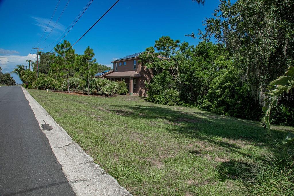 Image 68 of 96 For 929 Carlton Avenue