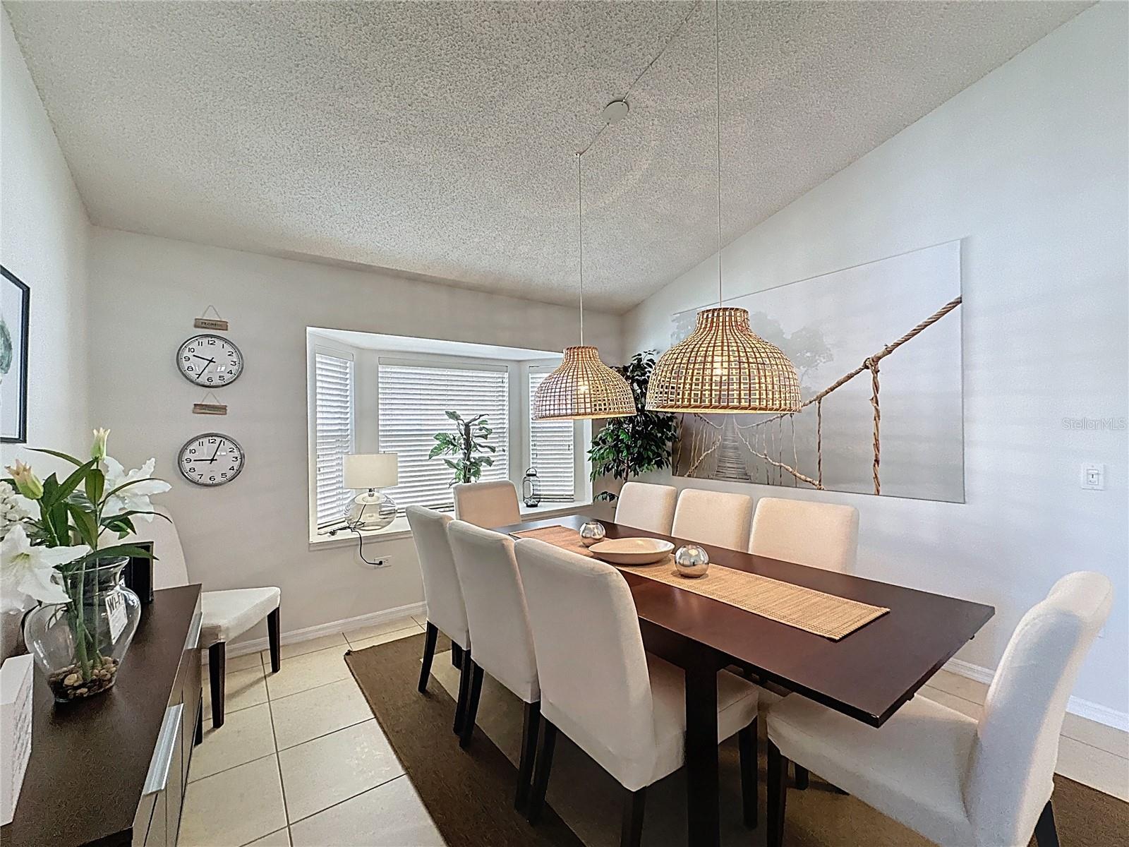 Image 11 of 82 For 1521 Gulf Vue Drive