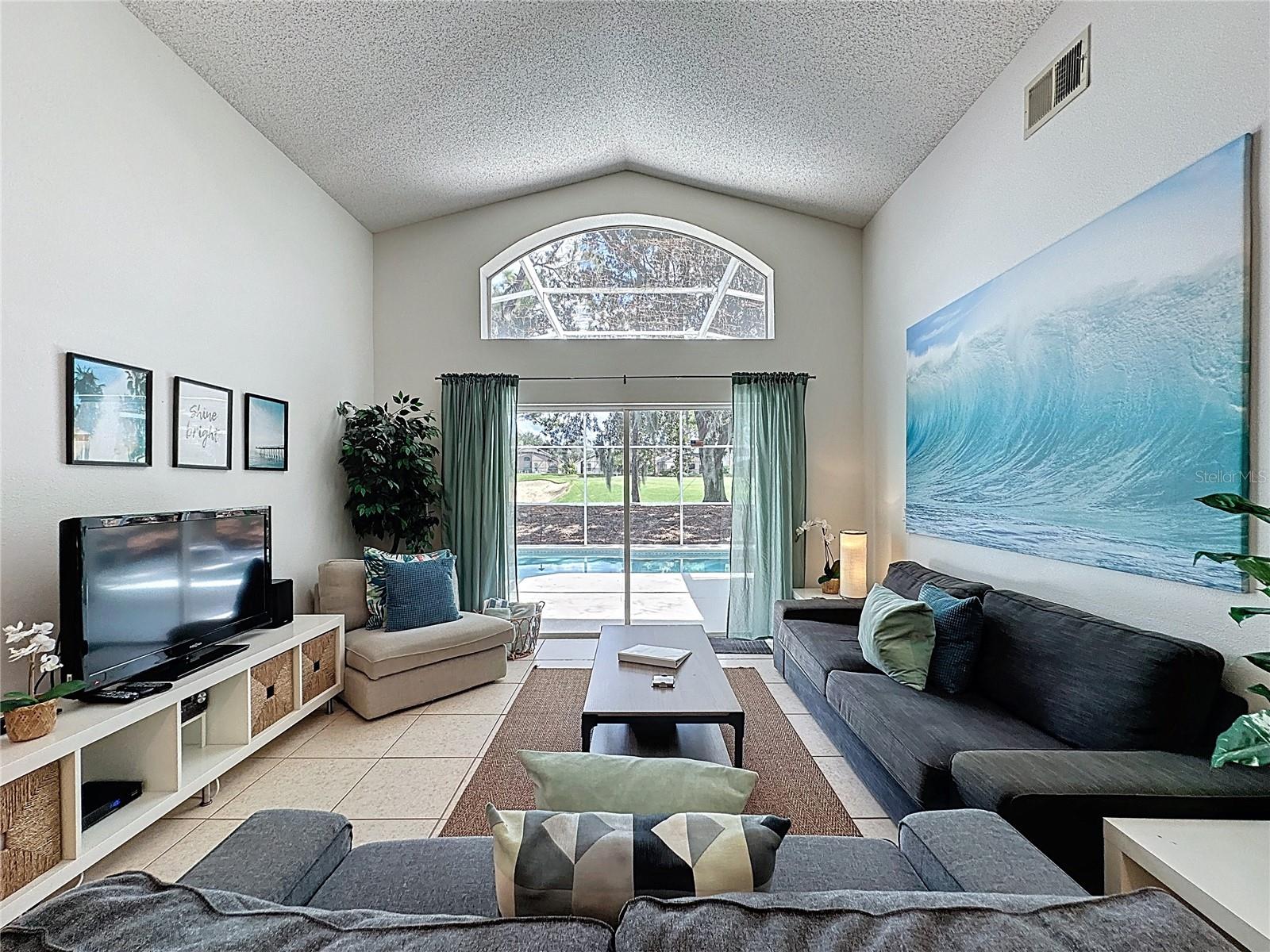 Image 22 of 82 For 1521 Gulf Vue Drive