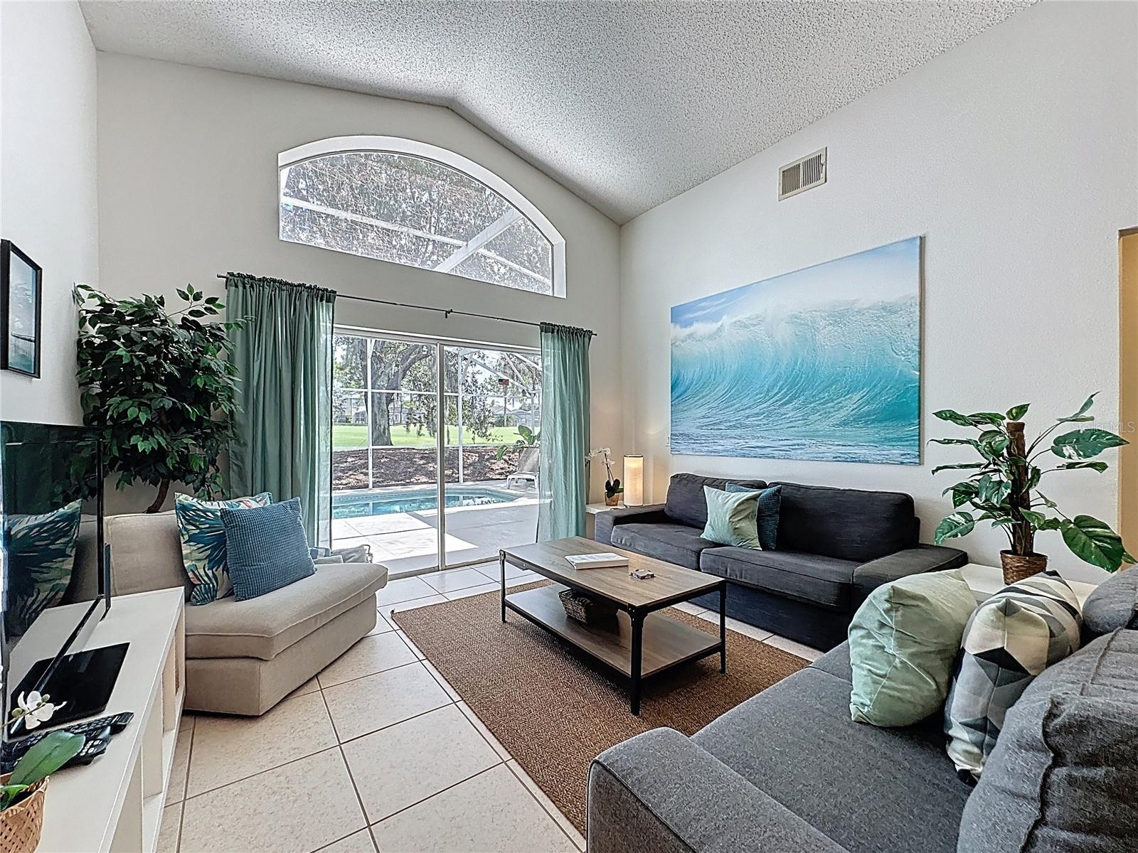 Image 23 of 82 For 1521 Gulf Vue Drive