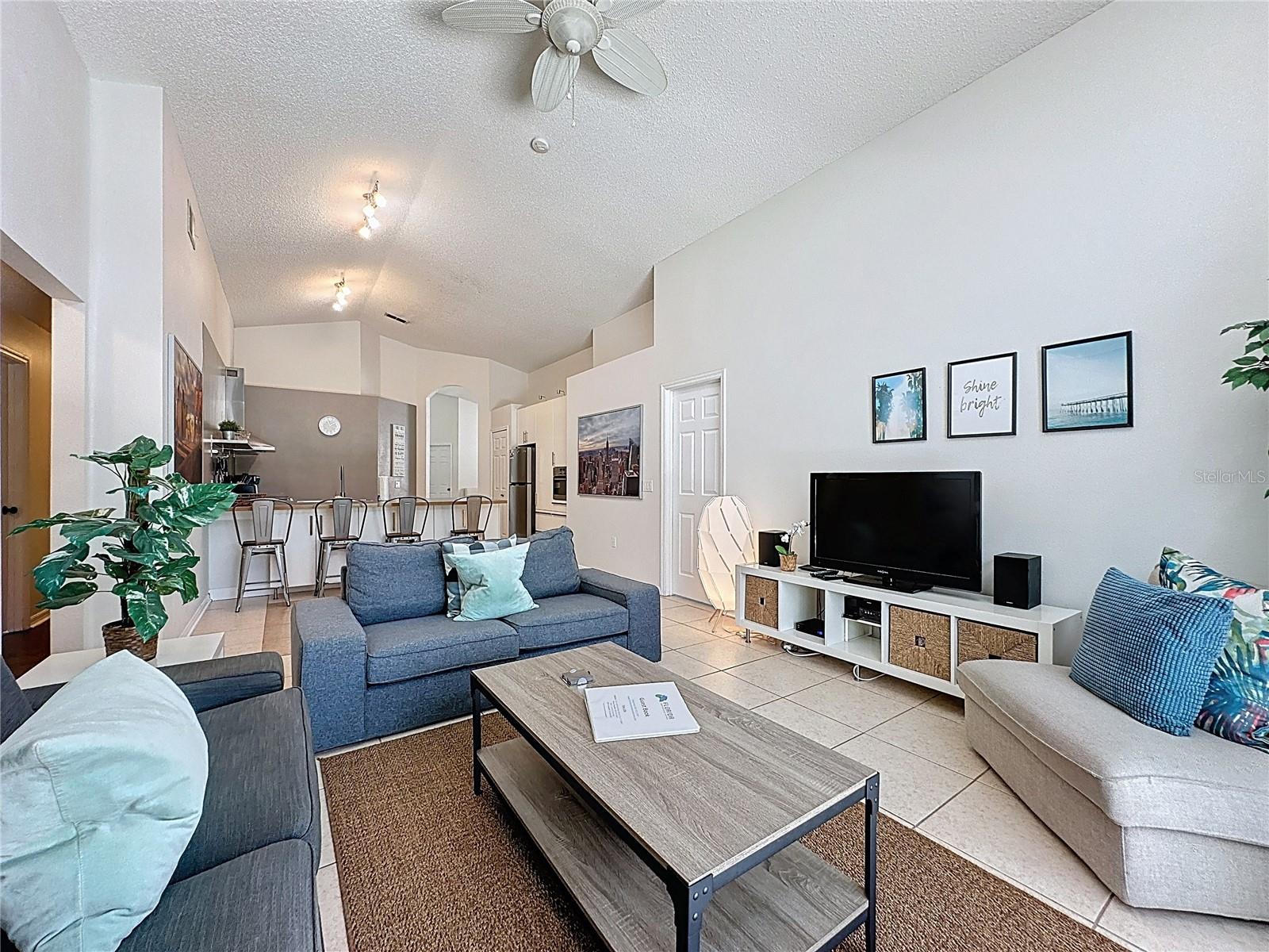 Image 26 of 82 For 1521 Gulf Vue Drive