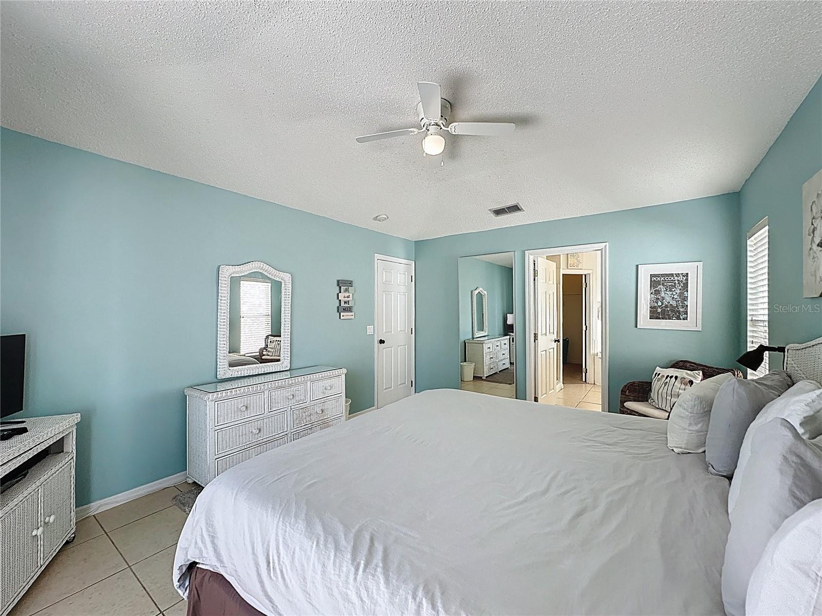 Image 30 of 82 For 1521 Gulf Vue Drive