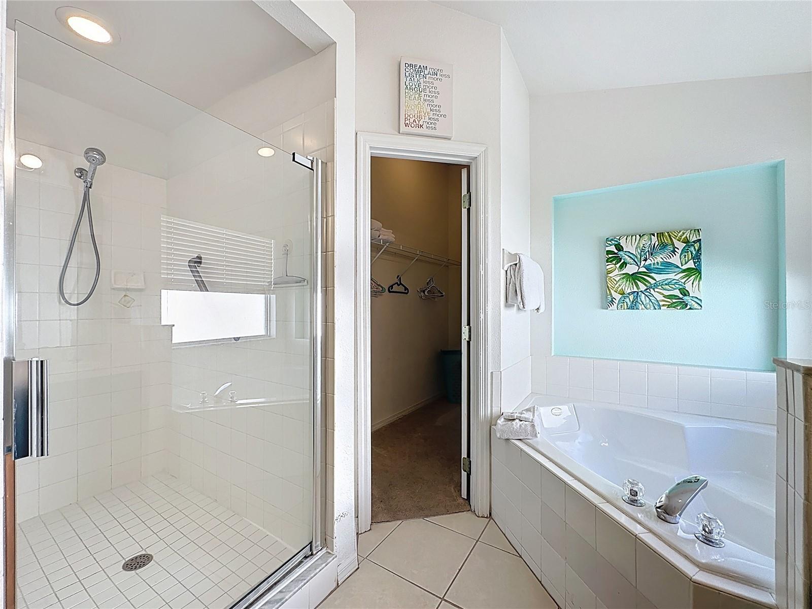 Image 33 of 82 For 1521 Gulf Vue Drive