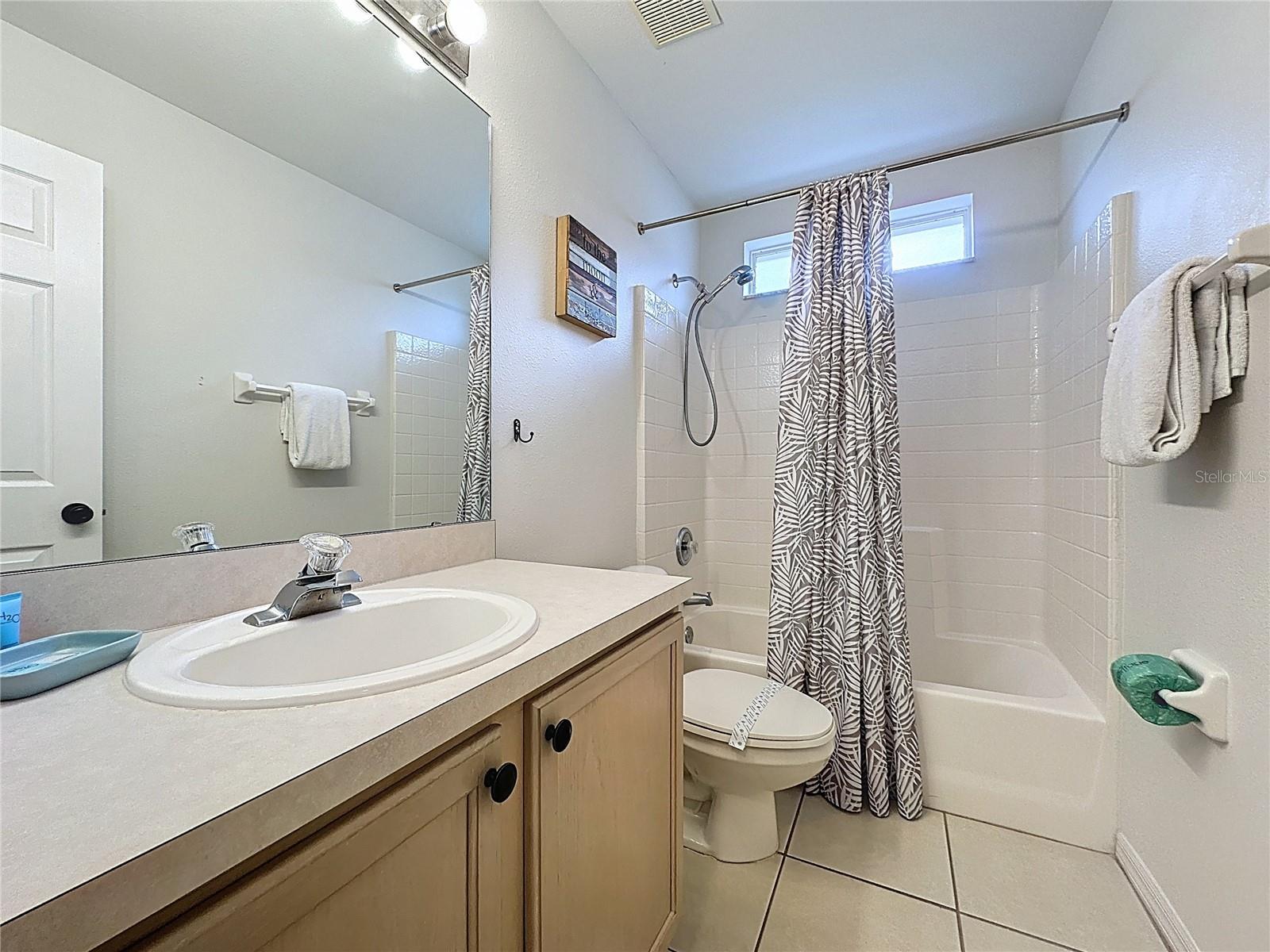 Image 37 of 82 For 1521 Gulf Vue Drive