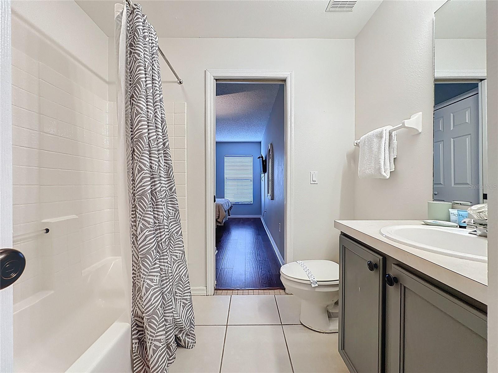 Image 44 of 82 For 1521 Gulf Vue Drive
