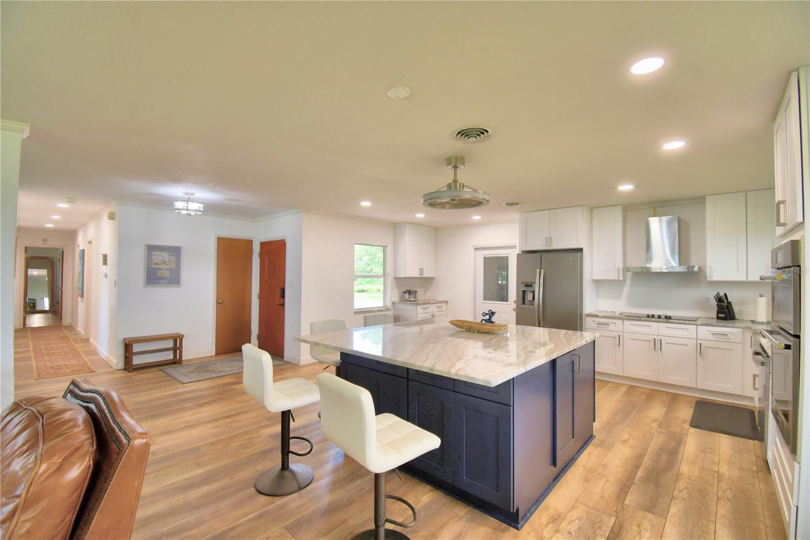 Image 7 of 44 For 823 Lake Reedy Boulevard