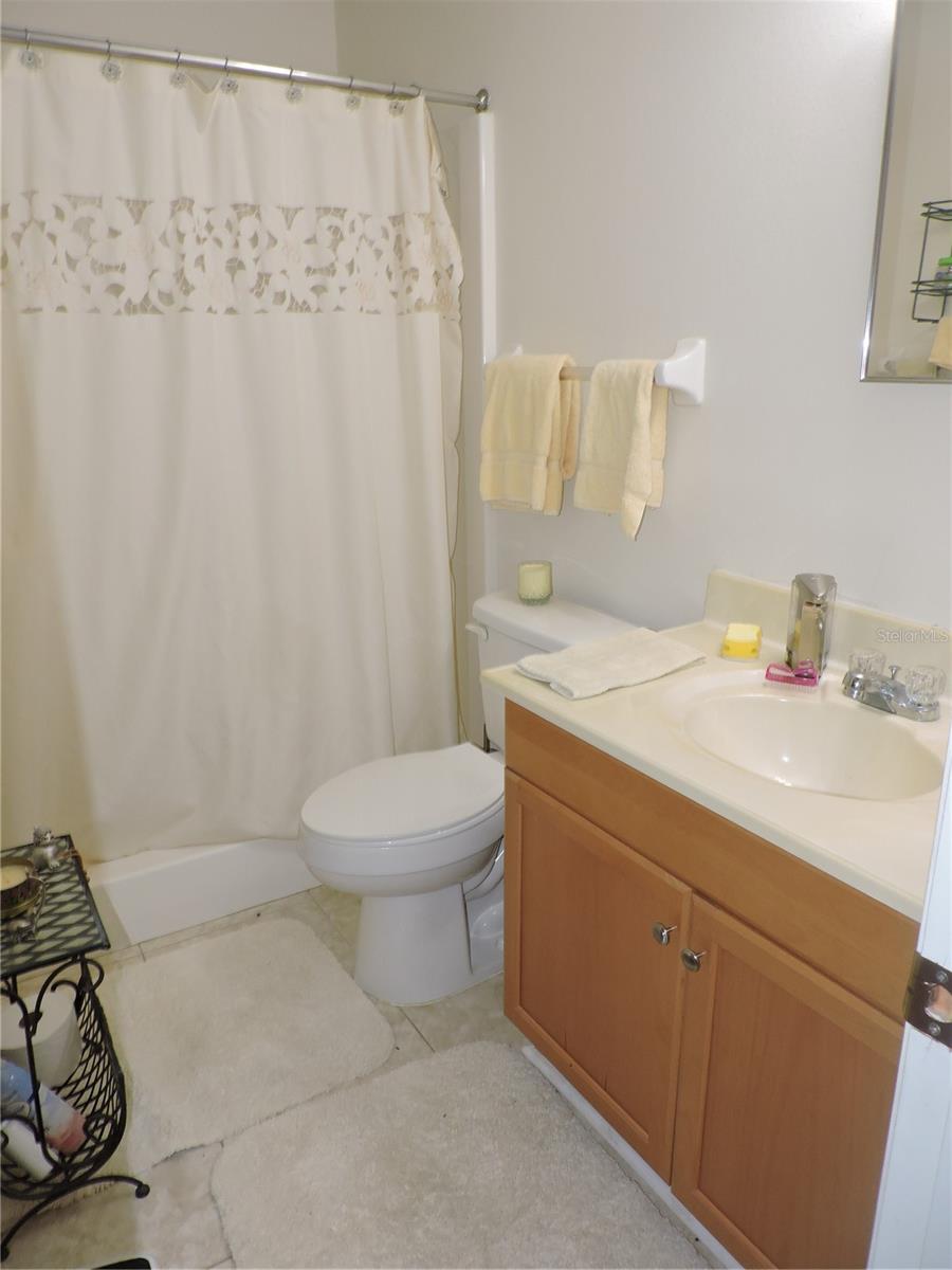Image 14 of 25 For 1477 Thousand Roses Drive
