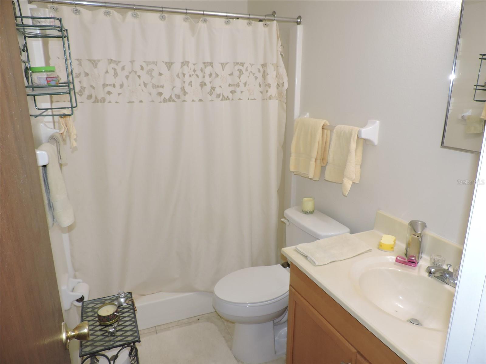 Image 15 of 25 For 1477 Thousand Roses Drive