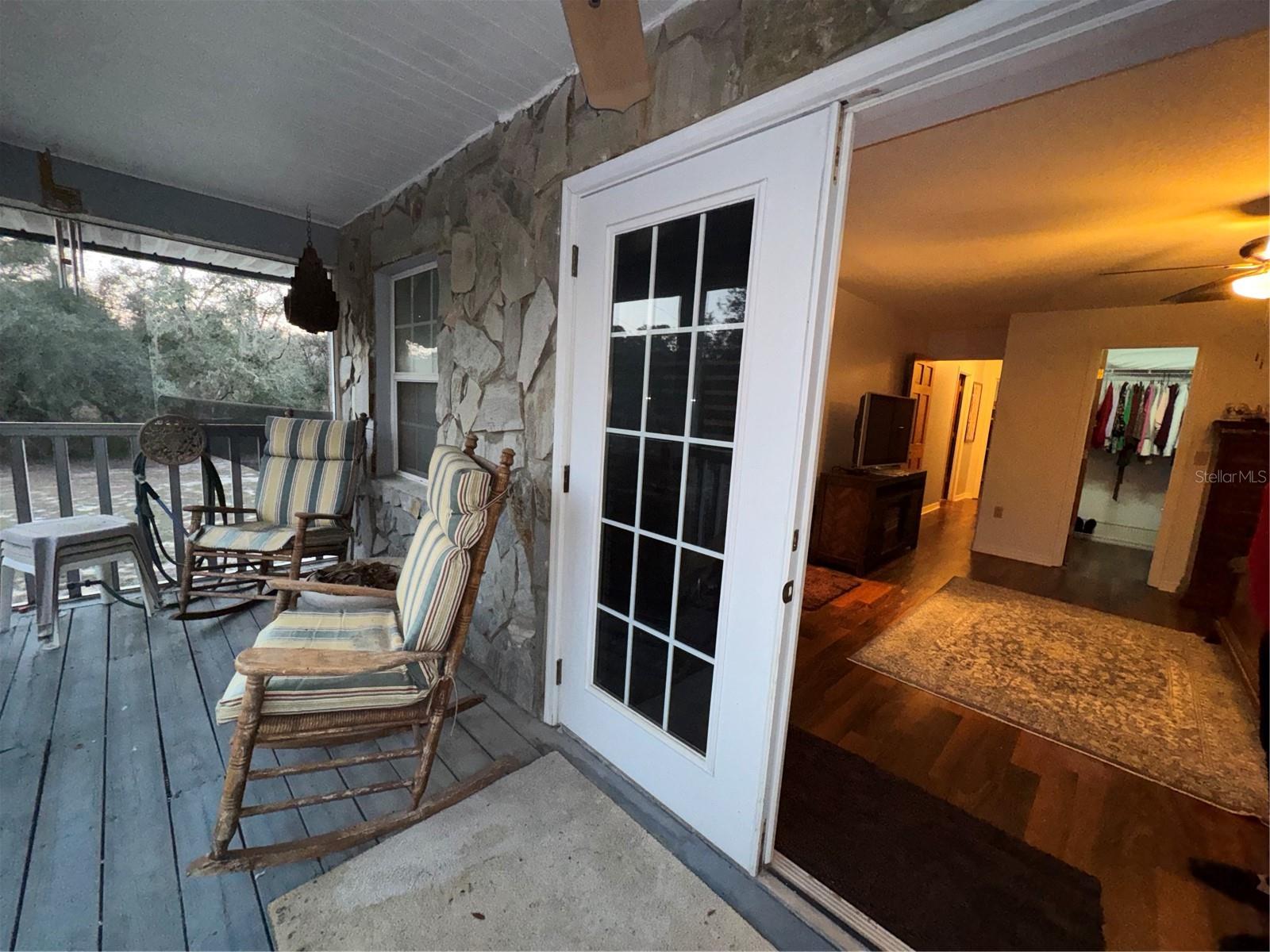 Image 11 of 54 For 2134 R E Byrd Road