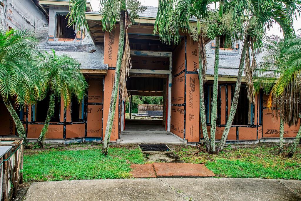 Image 6 of 42 For 11 Bridgewater Drive