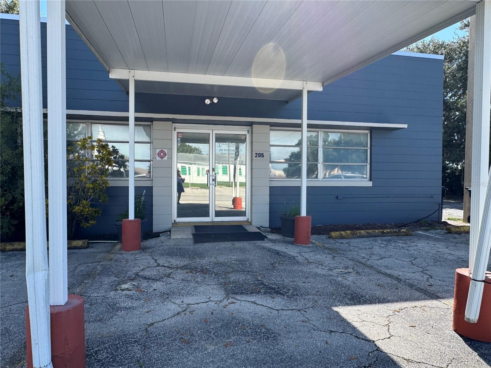 Details for 205 Scenic Highway, FROSTPROOF, FL 33843