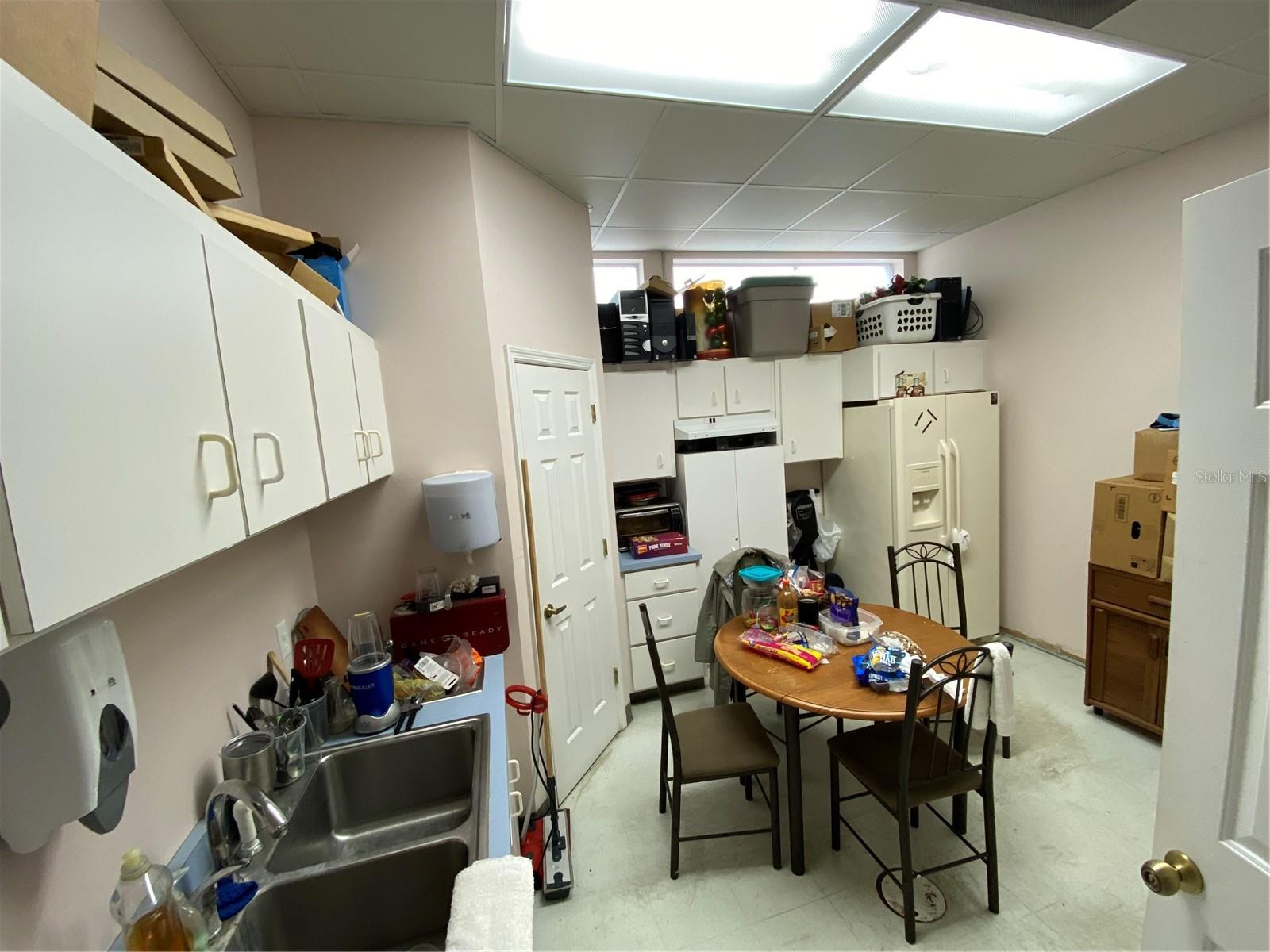 Image 13 of 26 For 205 Scenic Highway