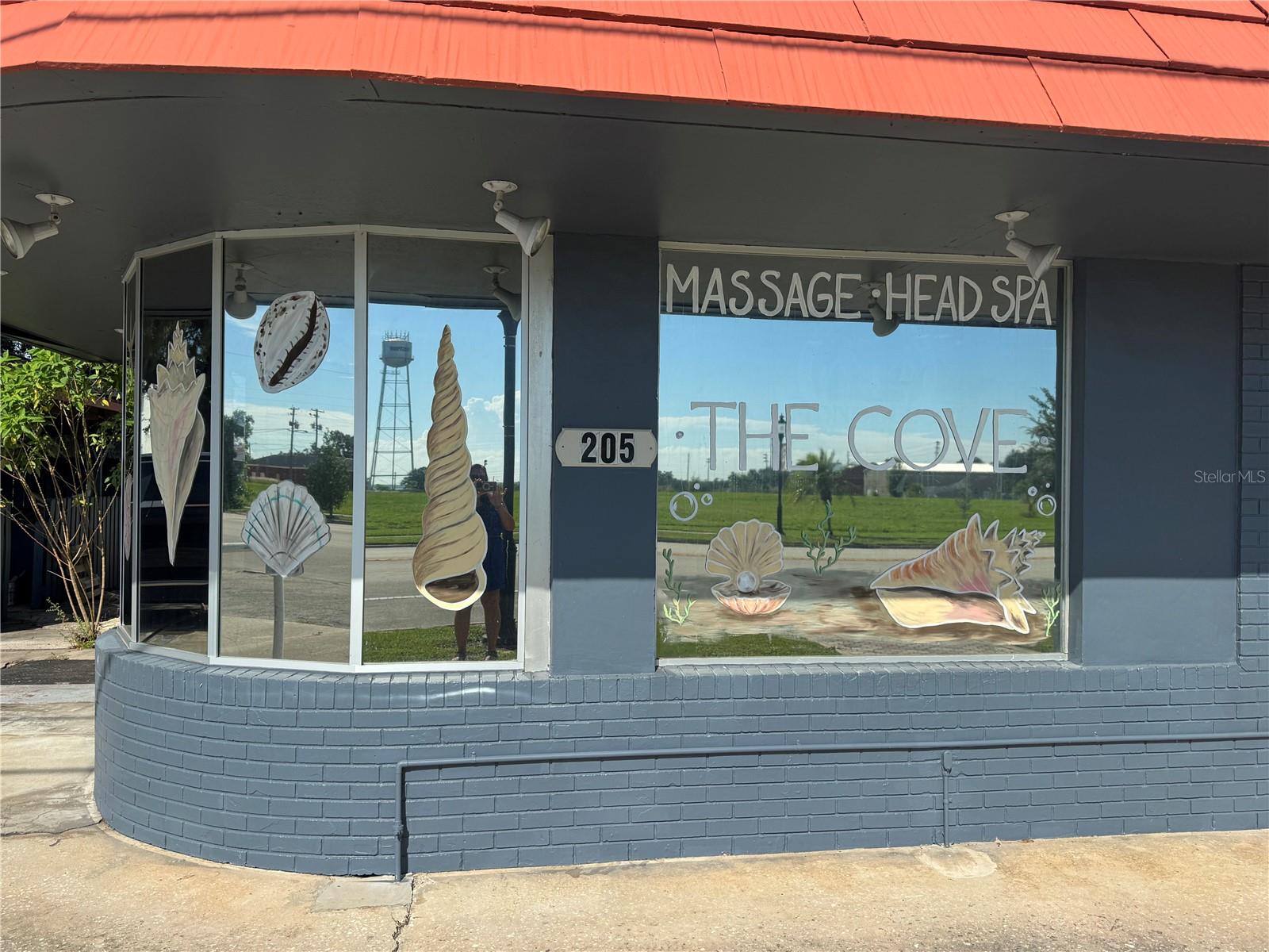 Image 8 of 26 For 205 Scenic Highway