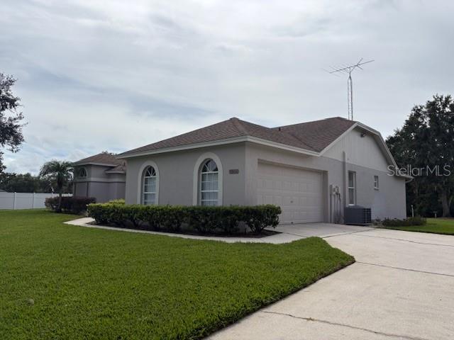 Image 26 of 34 For 9560 Pinetree Drive