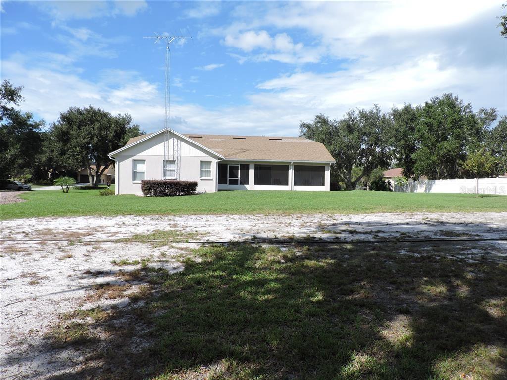 Image 37 of 38 For 9560 Pinetree Drive