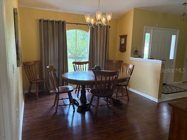 Image 5 of 34 For 9560 Pinetree Drive
