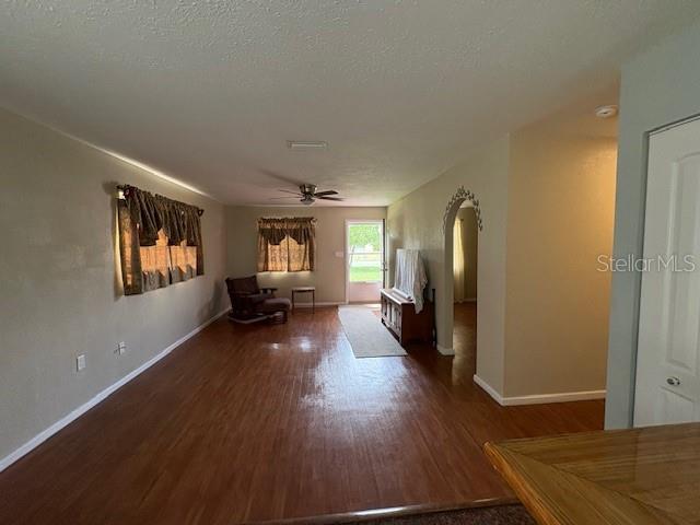 Image 4 of 33 For 142 Martha Drive