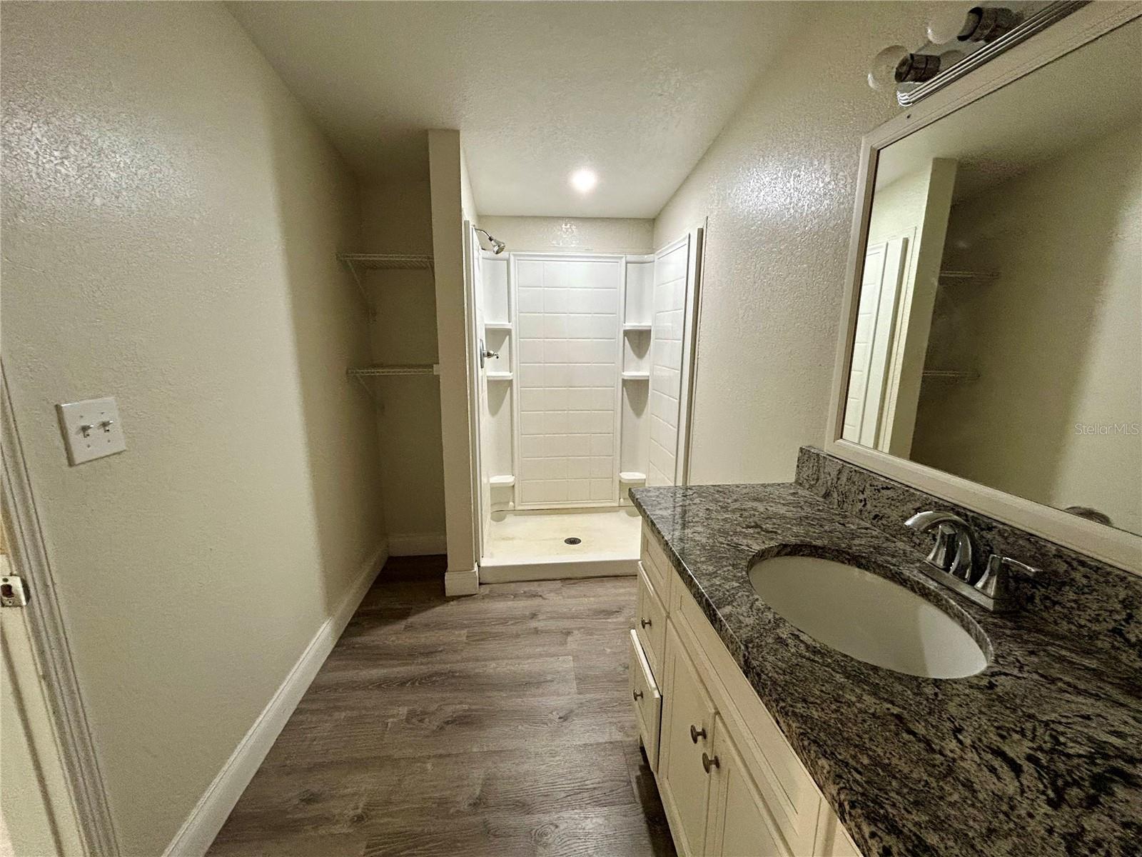 Image 7 of 10 For 612 Grove Drive