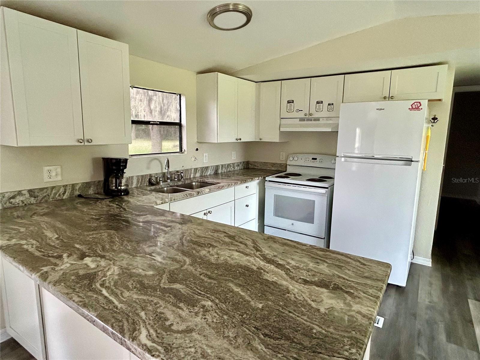 Image 5 of 8 For 575 Sunup Drive