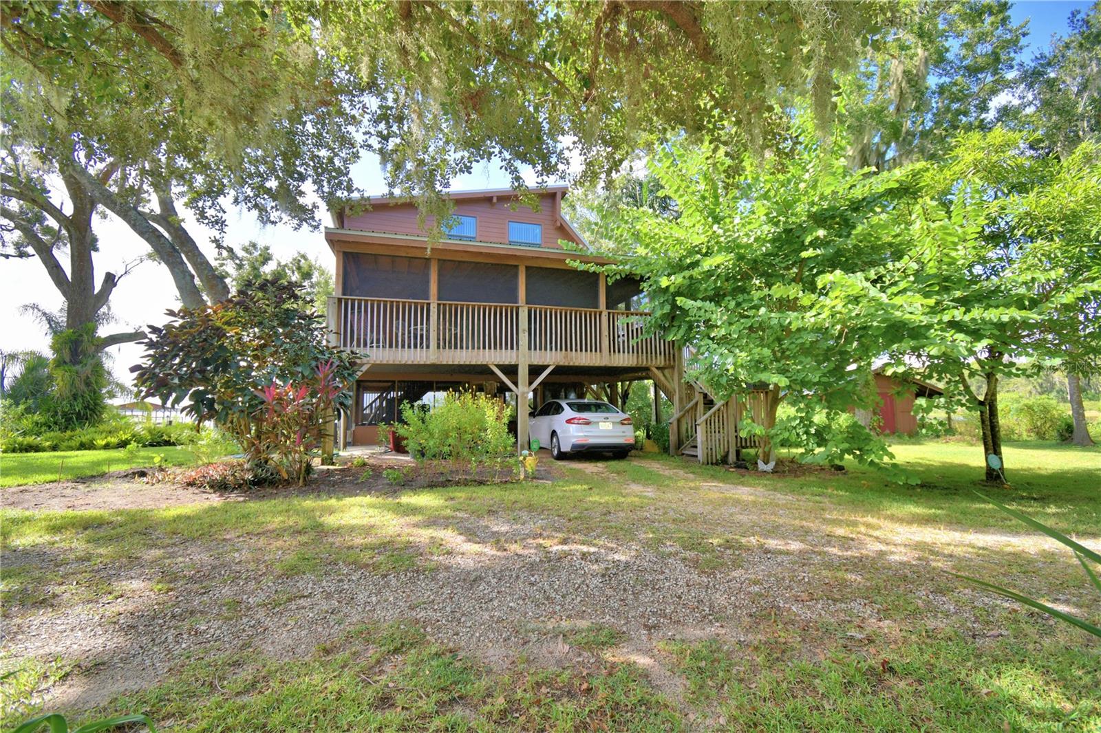 Image 14 of 83 For 733 Lake Reedy Boulevard