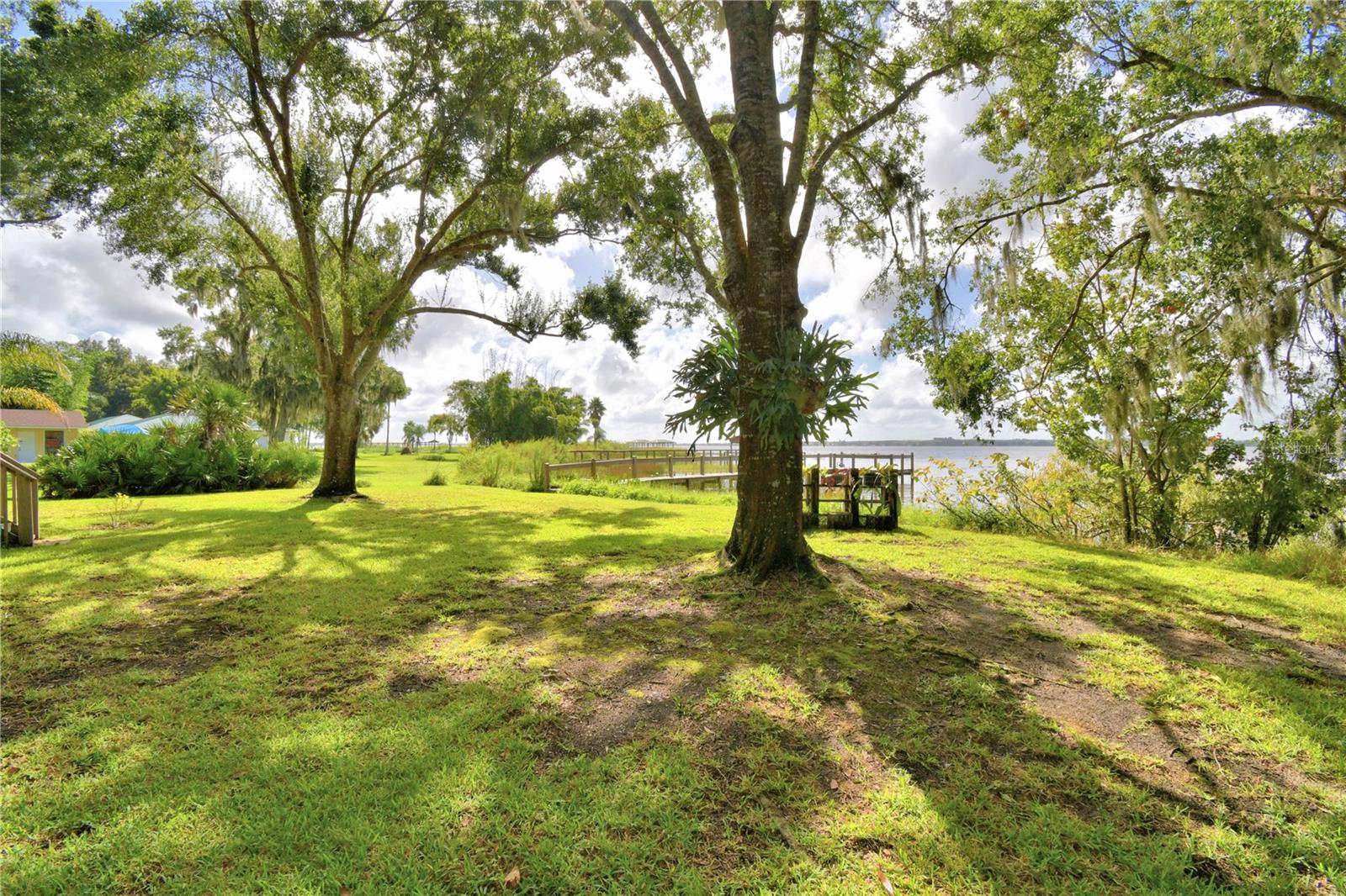 Image 19 of 83 For 733 Lake Reedy Boulevard