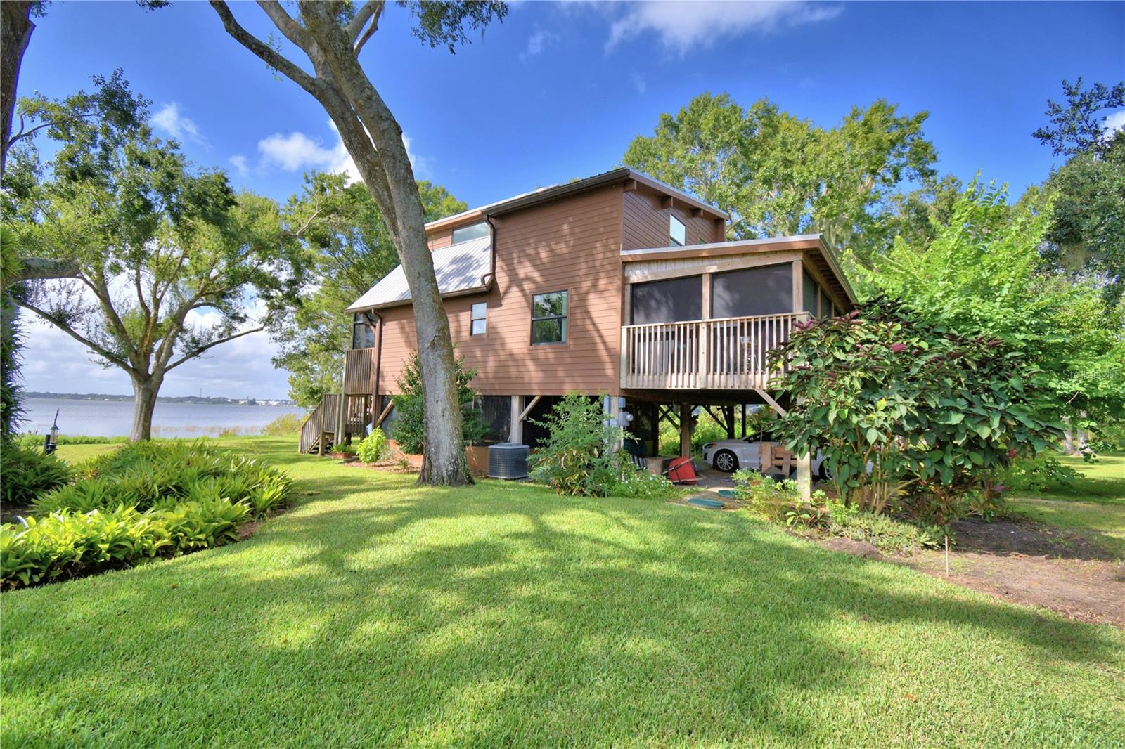 Image 3 of 83 For 733 Lake Reedy Boulevard
