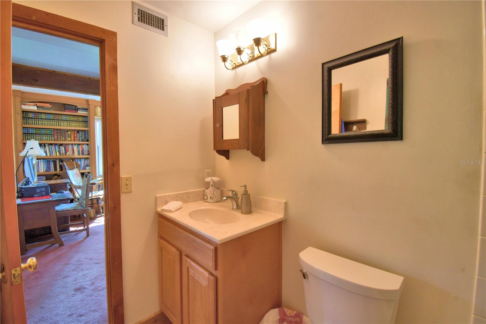 Image 31 of 83 For 733 Lake Reedy Boulevard