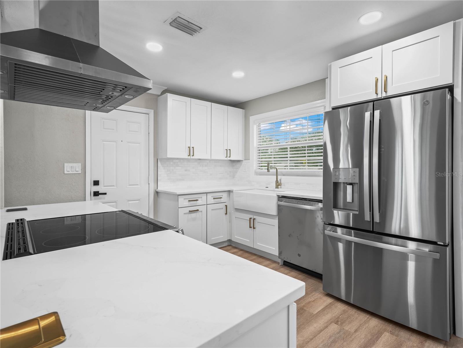 Image 9 of 23 For 125 80th Avenue N