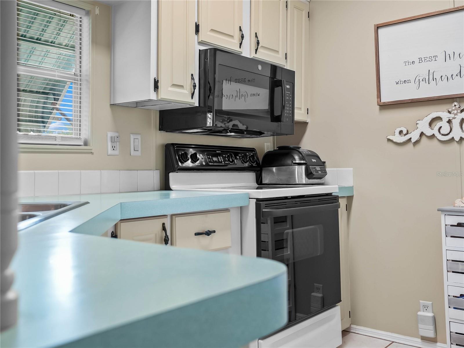 Image 12 of 53 For 66 Saddlebag Trail