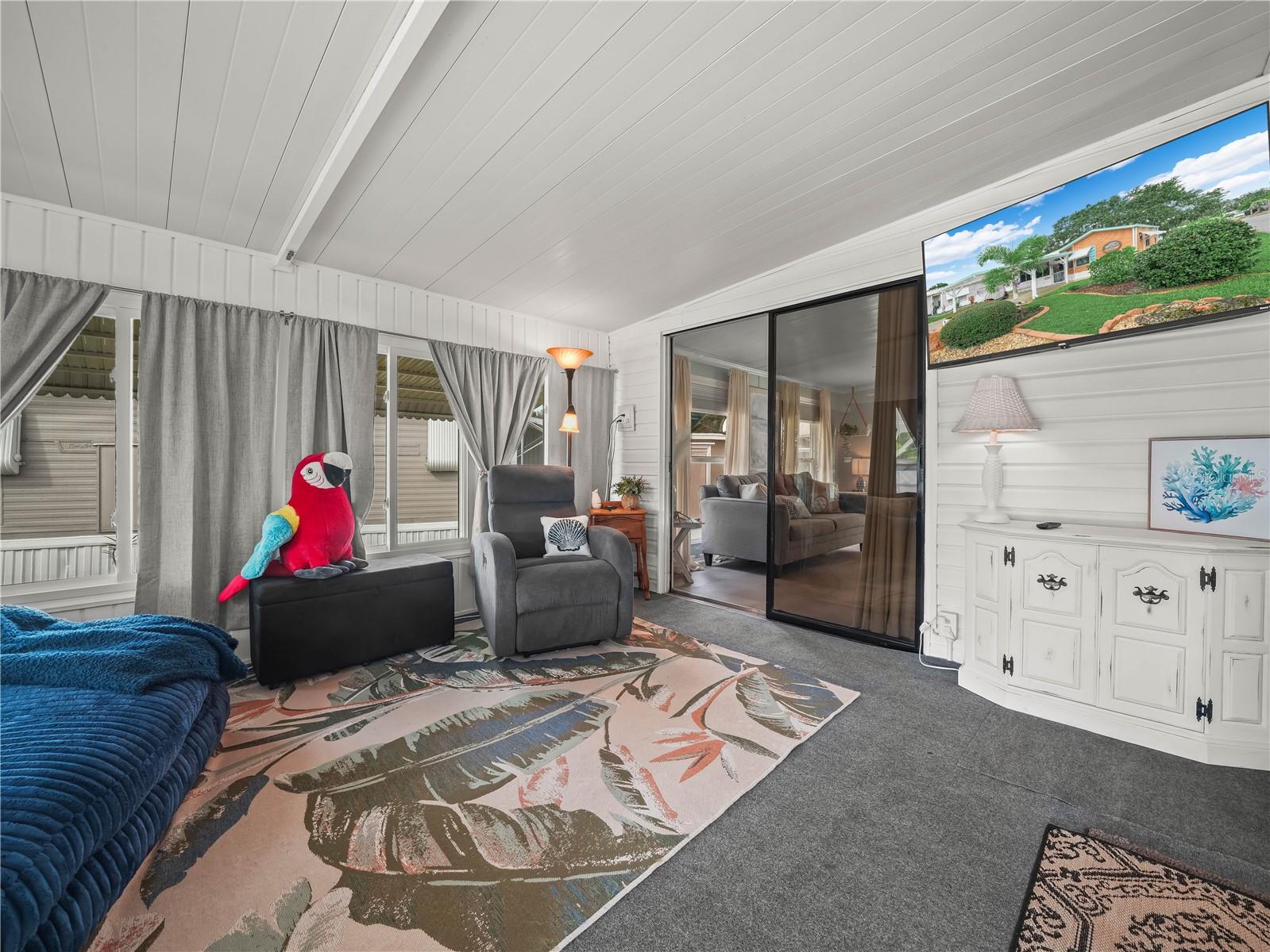 Image 6 of 53 For 66 Saddlebag Trail