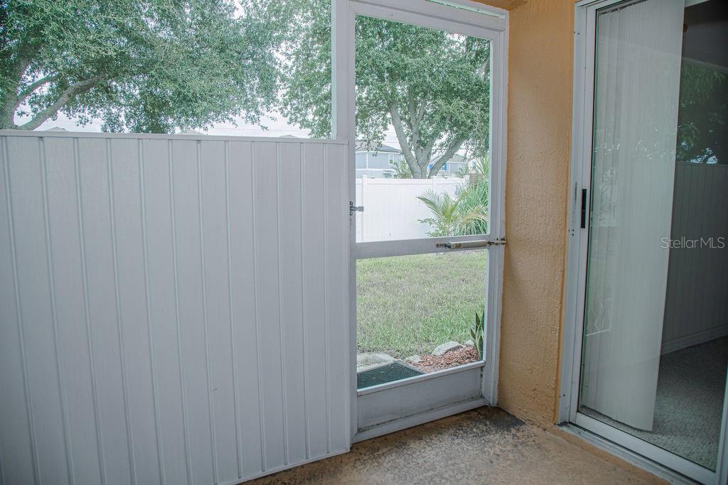 Image 17 of 51 For 260 Lake Suzanne Drive