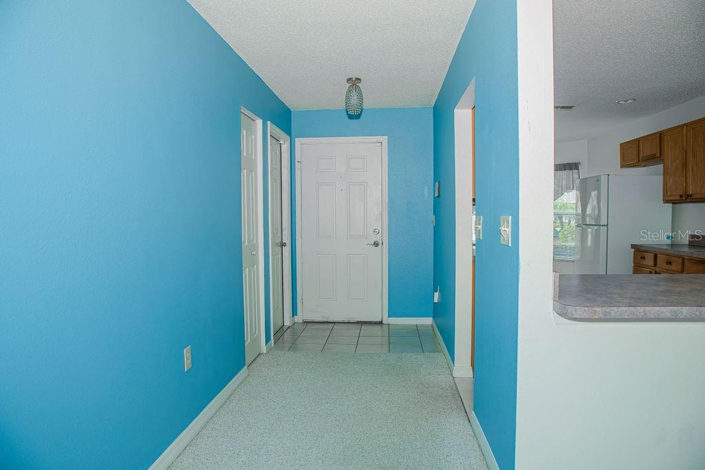 Image 2 of 51 For 260 Lake Suzanne Drive